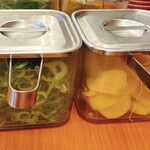 ラーメン魁力屋 - 入れ放題のねぎと、食べ放題のたくあん！