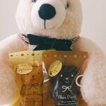 フランス菓子＆カフェ　ラ・ピニヨン - クマ