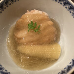 茜坂大沼 - 鮎魚女の真薯　ヤングコーンとひげ　たまらなく美味！！蟹が食べれない私は、蟹以外の真薯が食べれて幸せです！！　お腹満腹で苦しいのに美味！（笑）