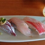 樽寿司 - アジ、天然シマアジ、金目