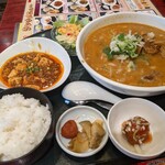 天府 - 担々麺＋麻婆豆腐