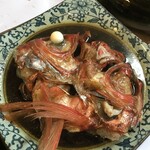楽座 - 金目鯛のかぶと煮・￥750。煮魚好きになりましたが「目玉」は無理～。