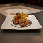 사가규 레스토랑 키라쿠 혼텐