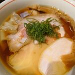 ラーメン屋 トイ・ボックス - 特製醤油ラーメン　1,300円