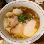 ラーメン屋 トイ・ボックス - 特製醤油ラーメン　1,300円