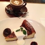 CAFFE STRADA - ホワイトチョコチーズケーキとエスプレッソマキアート