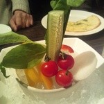 Restaurant&Bar Beans - 食べかけですが、バーニャカウダ