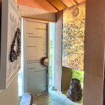 PLAYA - エントランスの様子