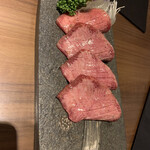 焼肉 しんうち 神楽坂 - 