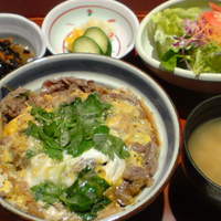 荒井屋 万國橋店 - ランチ開花丼