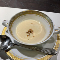 洋食 つばき - 新玉ねぎのスープ
