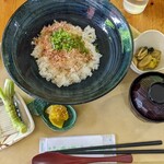 山のレストラン 緑の森 - わさび丼定食