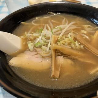 東京ラーメン 東八軒 _1