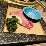 焼き肉 ホルモン 肉亭 - 
