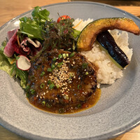 キハチ 青山本店 - ハンバーグ