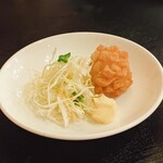 中国料理 四川 - 副菜　海老の唐揚げとキャベツ　マヨネーズ添え