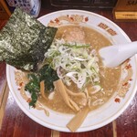 北海道らーめん ひむろ - 特製醤油ラーメン¥700