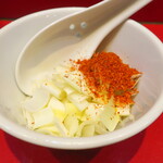 ラーメン二郎 - 待ってる間にカスタマイズ♪