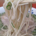 元祖ラーメン長浜家 - リフト