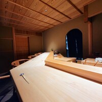 枯淡 - 店内、カウンター席