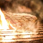 炭火ステーキ坂井 京都三条 - メイン写真: