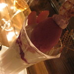 ペンギン堂 - 苺とヨーグルトのパルフェ１０６０円