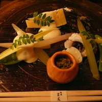 祇園 末友 - １皿目は春を感じるお野菜が沢山＾＾