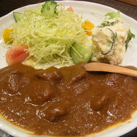 御二九と八さい はちべー - 牛ネックのシチュー