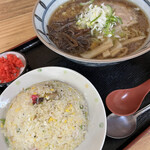 らーめん 味一 - ラーメンセット（チャーハン）1000円