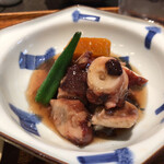 大阪 松下 - タコと南京の炊き合わせ