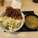 かつや - スタミナ炒めとチキンソース カツ丼