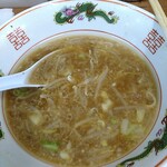 ラーメン二郎 - 野菜も残さない