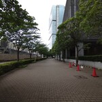 ラーメン二郎 - 今日は曇りですね