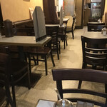 カリーライス専門店エチオピア - 早い時間帯でお客さん少なかったので撮影させて頂きました