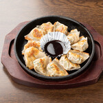 海鮮食堂さかなや - おつまみ一口餃子　495円