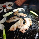 焼肉ホルモン 風土. - 3週間熟成肩ロース