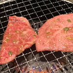 焼肉 鶯谷園 - 