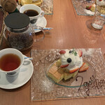 BON CAFE - 