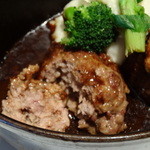 KITCHEN TSUNAGU - 柔らかくて美味しい大きなハンバーグ