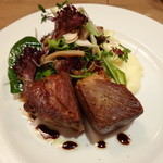 KITCHEN TSUNAGU - 菜の花旨しポークのロース肉『リヨン』風（１，１００円）