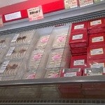 OK牧場直売店 - 内観写真:豚肉のぎょうざは、あっさりとしています。