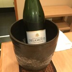 新富 なぐも - シャンパーニュ