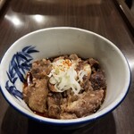 Sumibiyaki Tori Kohaku - 牛スジポン酢　　600円