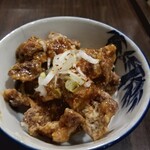 Sumibiyaki Tori Kohaku - 砂肝の油淋鶏　　600円