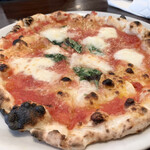 PIZZA BORSA - マルゲリータ