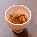 プレゼンテ スギ - 