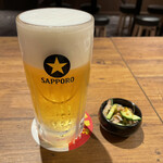 Shin Njidai - とりあえず生ビール165円にお通し330円。