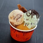 パティスリーヨシノリアサミ - アイスクリーム デーツバニラ＆チョコミント＆マンゴーソルベ