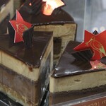 パティスリーヨシノリアサミ - ケーキショーケース