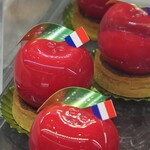 パティスリーヨシノリアサミ - ケーキショーケース